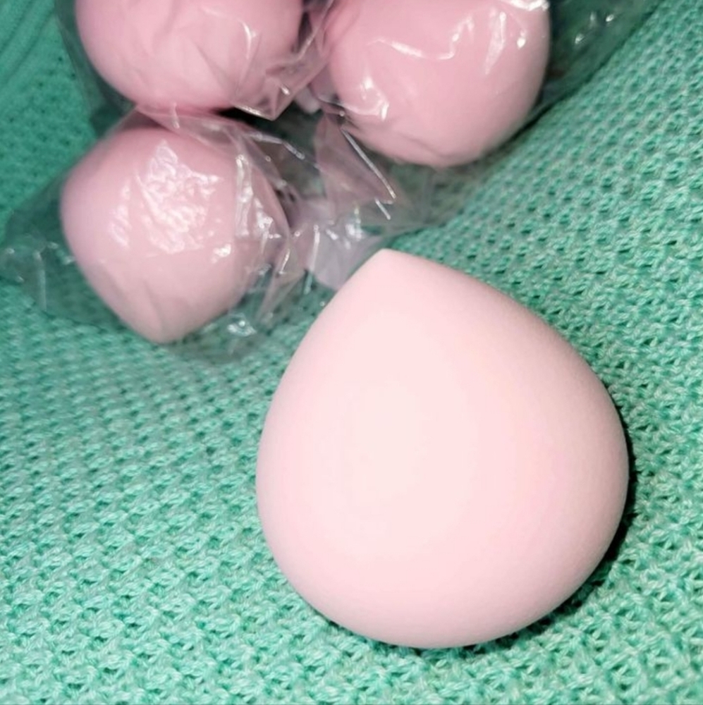 Baby Pink Peach Shaped Beauty Blender